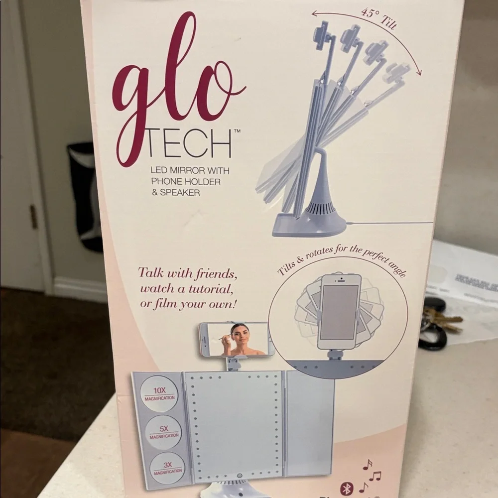 LED Vanity Mirror‎ with Phone Holder - White new